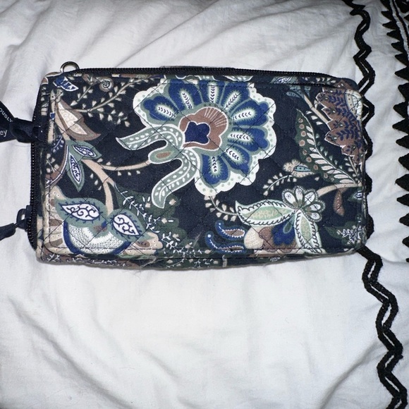 vera bradley wallet/crossbody - Picture 1 of 8